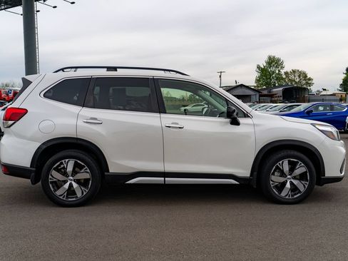 Used 2019 Subaru Forester Touring w/ Popular Package #3 AWD/4WD image 8