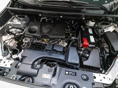 Used 2024 Toyota RAV4 LE image 32