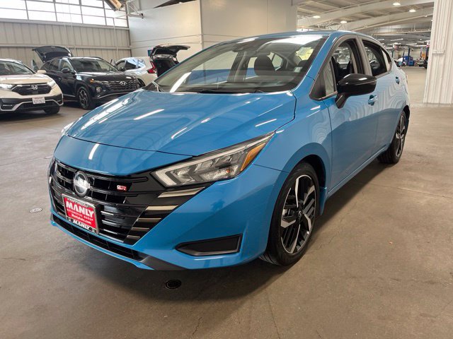 Used 2025 Nissan Versa SR w/ Trunk Package FWD image 7