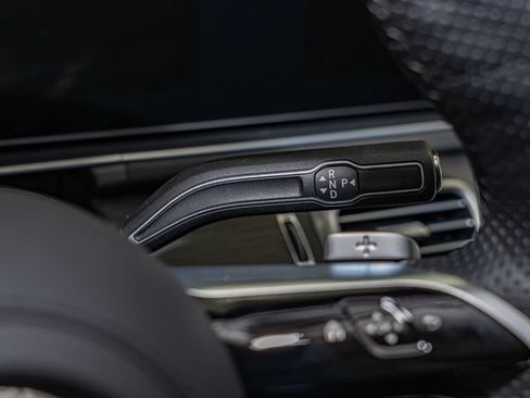 Used 2026 Mercedes-Benz GLS 450 4MATIC image 17