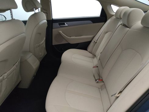 Used 2016 Hyundai Sonata SE image 18
