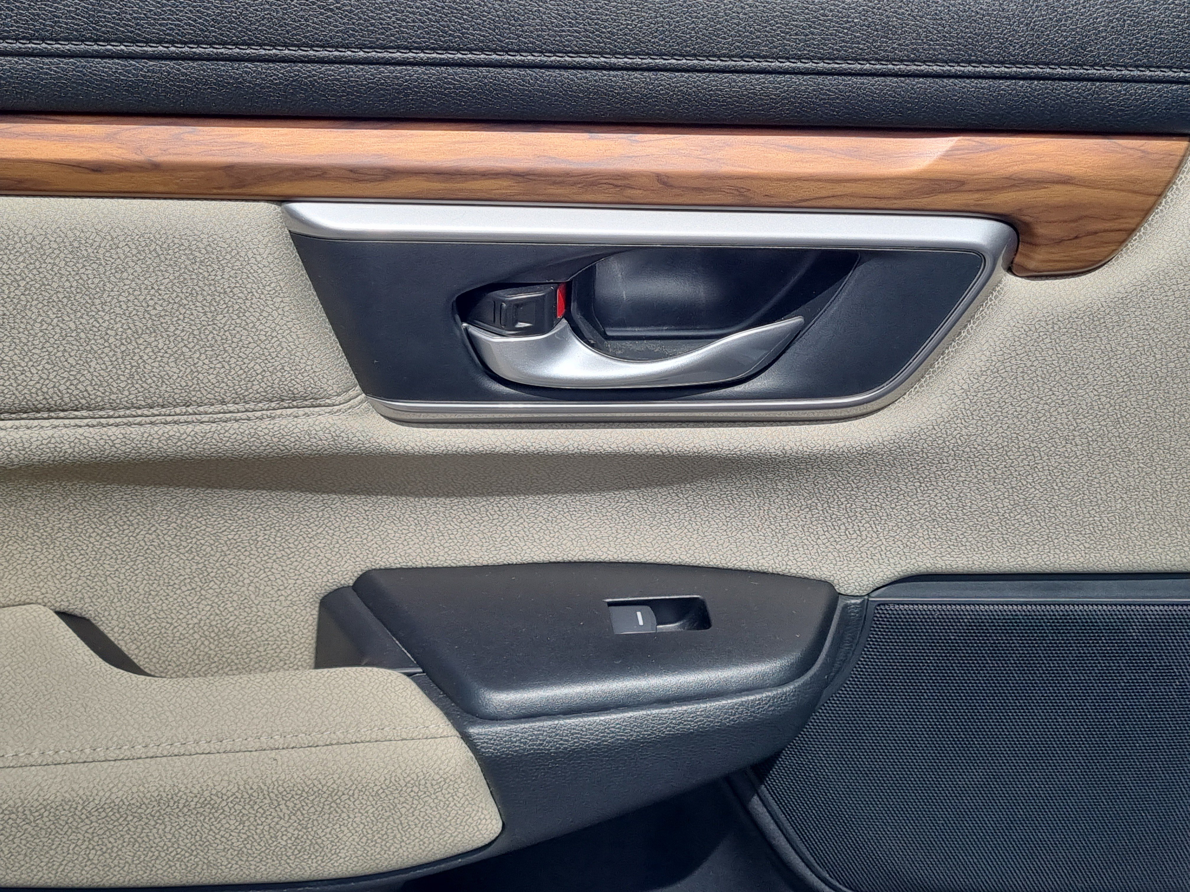 Used 2021 Honda CR-V EX image 15