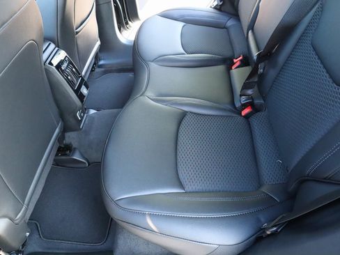 New 2026 Jeep Compass Latitude image 12