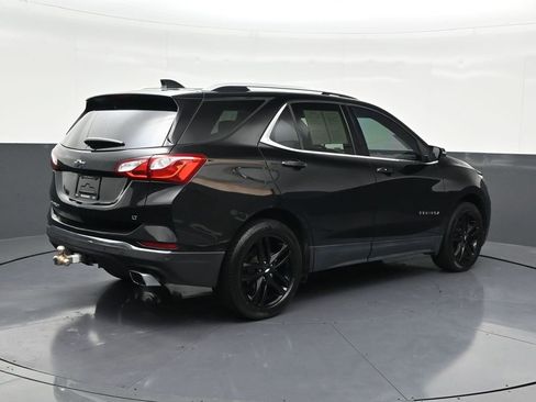 Used 2020 Chevrolet Equinox LT w/ Midnight Edition image 5