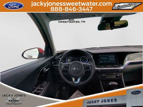 Used 2020 Kia Niro LXS image 13