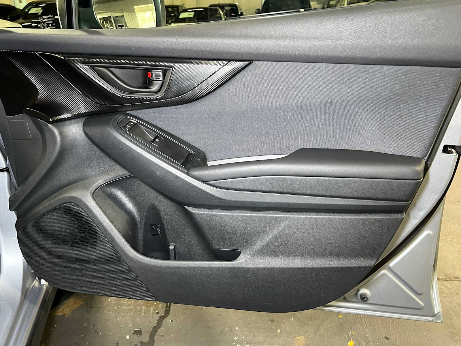 Used 2018 Subaru Crosstrek 2.0i Premium w/ Moonroof Package AWD/4WD image 10