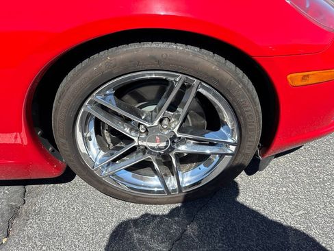 Used 2009 Chevrolet Corvette Coupe RWD image 3