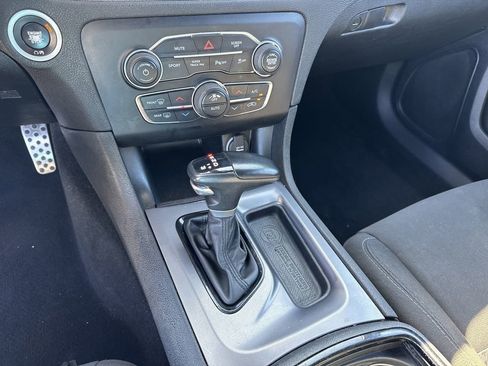 Used 2020 Dodge Charger R/T w/ Blacktop Package image 30