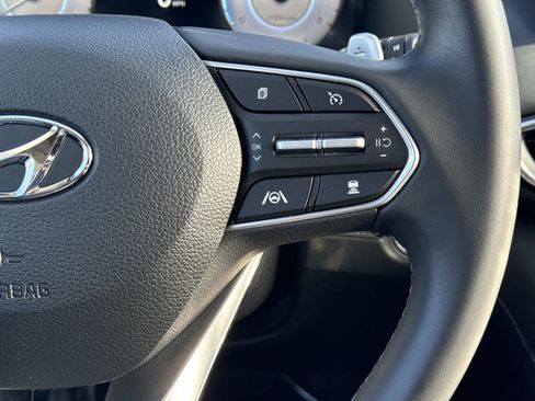 Used 2023 Hyundai Santa Fe SEL w/ Premium Package image 8