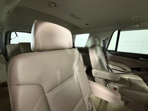 Used 2017 GMC Yukon SLT w/ Open Road Package image 31