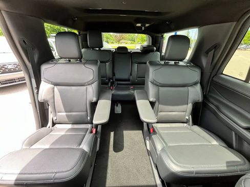 New 2026 Ford Expedition Max Platinum AWD/4WD image 14