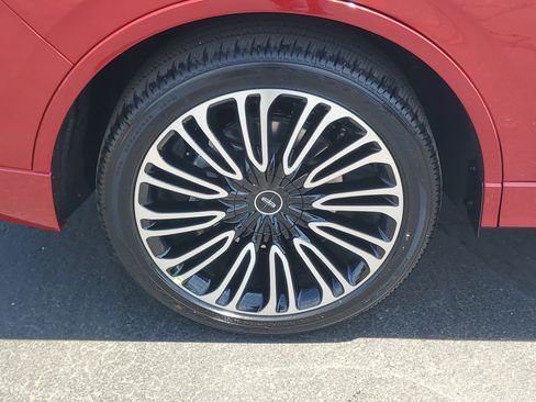 New 2026 Lincoln Aviator Black Label w/ Dynamic Handling Package AWD/4WD image 5