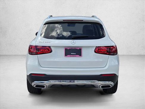 Used 2022 Mercedes-Benz GLC 300 image 7