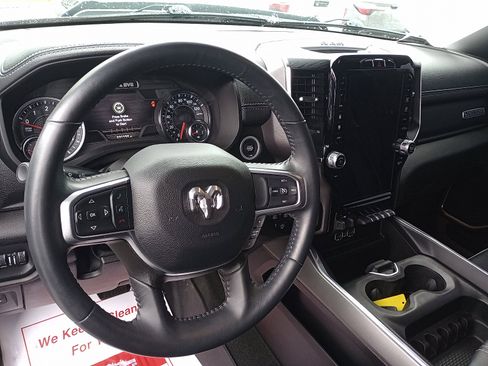Used 2023 RAM 1500 Laramie image 9