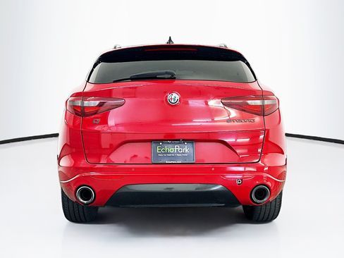 Used 2021 Alfa Romeo Stelvio Ti w/ Nero Edizione AWD/4WD image 7