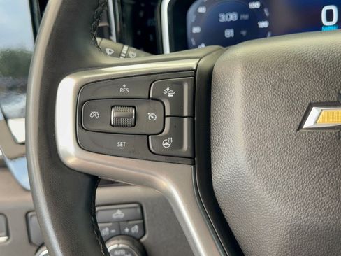 Used 2024 Chevrolet Silverado 2500 LT w/ Convenience Package RWD image 18