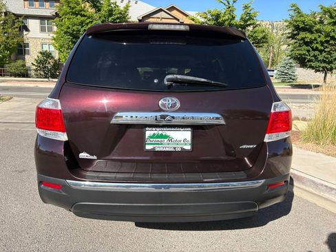 Used 2012 Toyota Highlander Limited w/ Tow Pkg AWD/4WD image 7