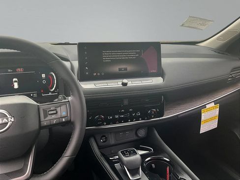 New 2026 Nissan Rogue Platinum w/ Platinum Premium Package AWD/4WD image 6