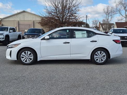 New 2025 Nissan Sentra S image 5