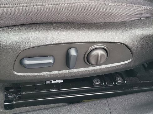 Certified 2024 Chevrolet Malibu LT image 39