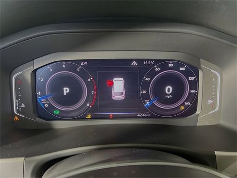 Used 2019 Volkswagen Atlas SEL R-Line image 14