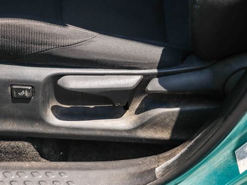 Certified 2018 Toyota C-HR XLE FWD image 20