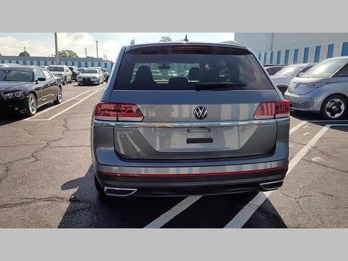 Used 2021 Volkswagen Atlas SE image 18