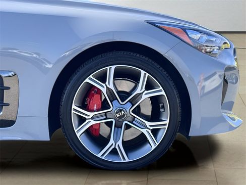 Used 2021 Kia Stinger GT image 43