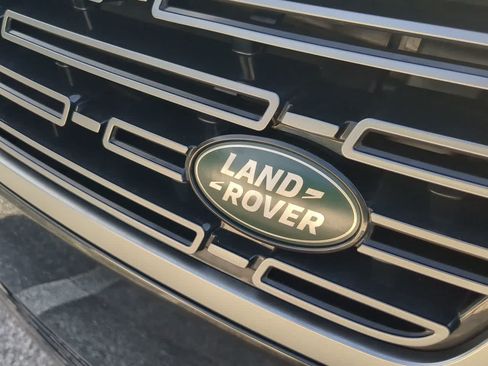 Certified 2025 Land Rover Range Rover Sport AWD/4WD image 12
