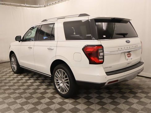 Used 2022 Ford Expedition Limited AWD/4WD image 3