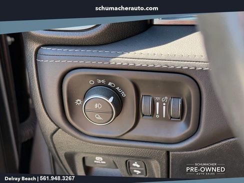 Used 2021 RAM 1500 Limited AWD/4WD image 29
