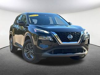 Used 2023 Nissan Rogue S video 2