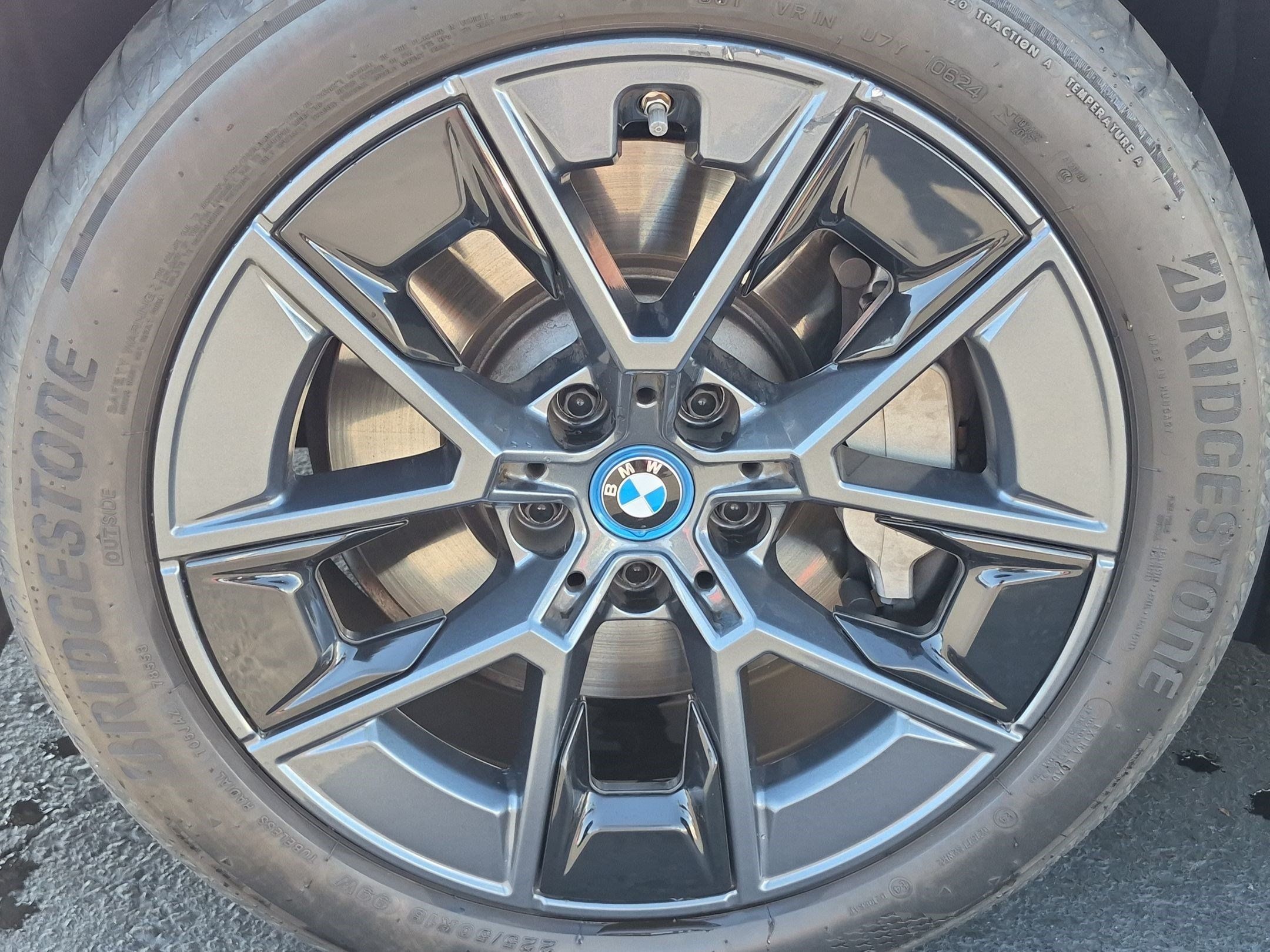 Certified 2024 BMW i4 eDrive35 w/ Premium Package RWD image 13