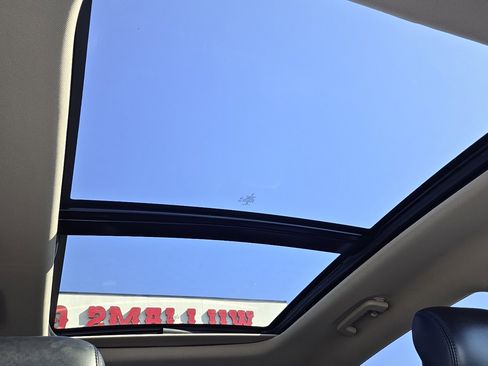 Used 2021 Lincoln Nautilus Reserve w/ Equipment Group 201A image 24