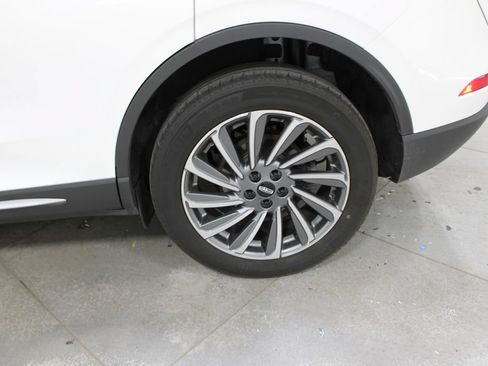 Used 2023 Lincoln Corsair Reserve AWD/4WD image 34