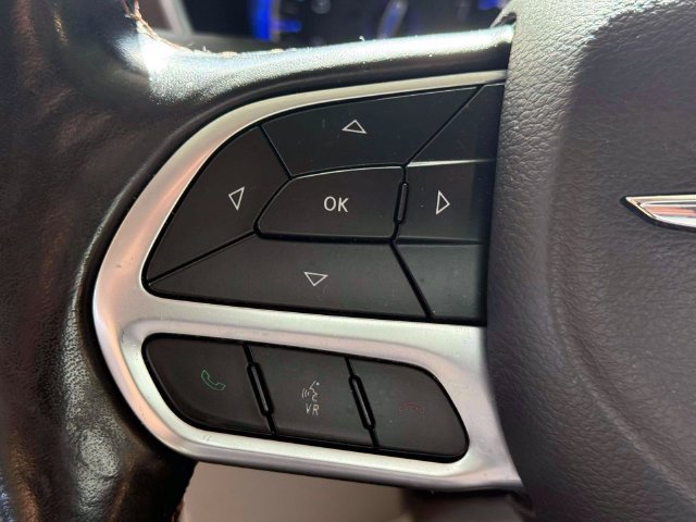 Certified 2019 Chrysler Pacifica Touring-L Plus FWD image 24