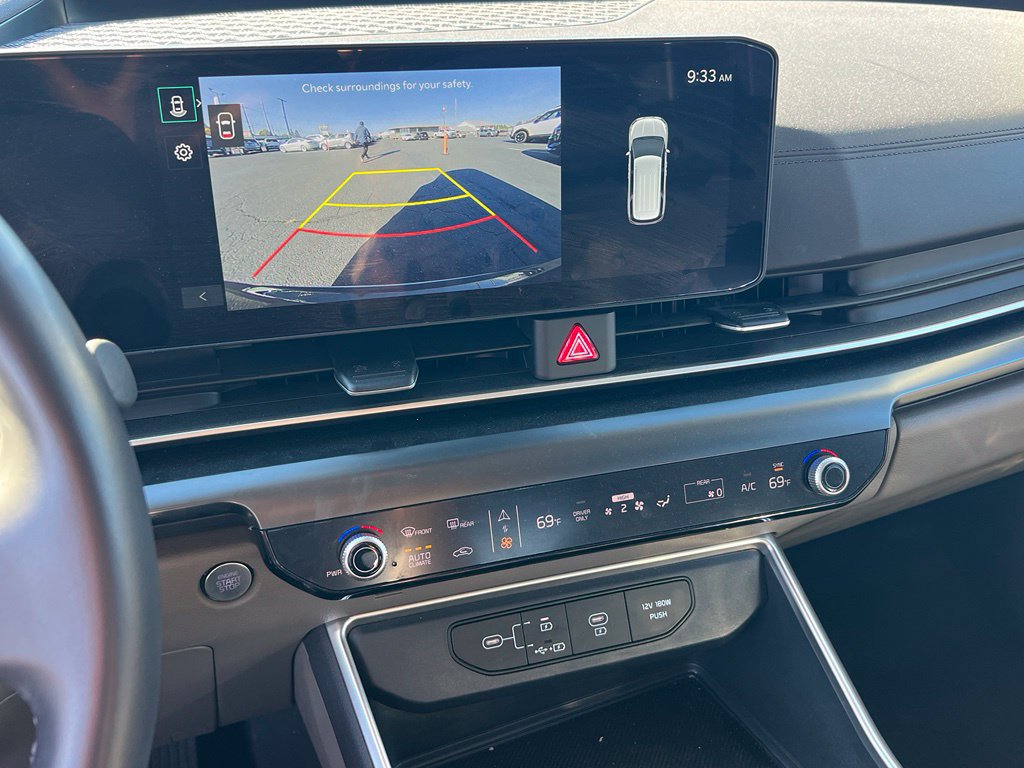 Certified 2026 Kia Carnival LXS FWD image 19