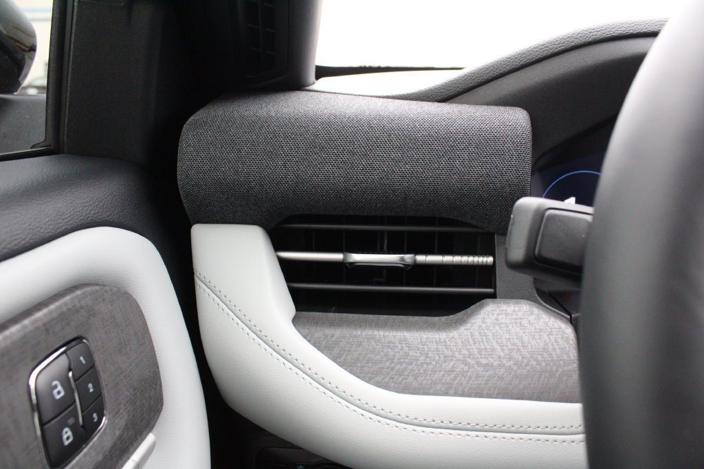New 2027 Ford Explorer Platinum AWD/4WD image 9