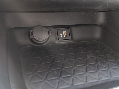 Certified 2023 Toyota RAV4 XLE Premium AWD/4WD image 37
