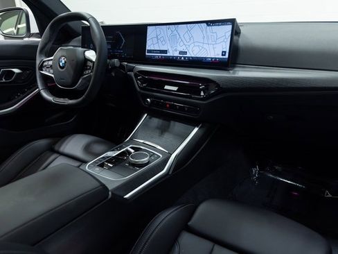 Certified 2025 BMW 330i xDrive Sedan w/ Premium Package image 24
