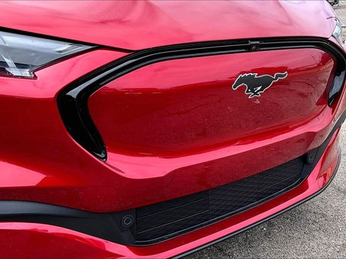 Used 2024 Ford Mustang Mach-E Premium image 30