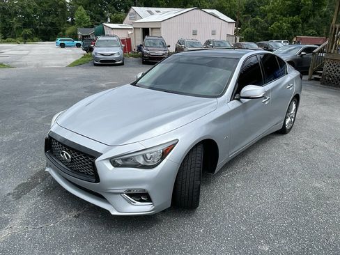 Used 2019 INFINITI Q50 Luxe RWD image 5
