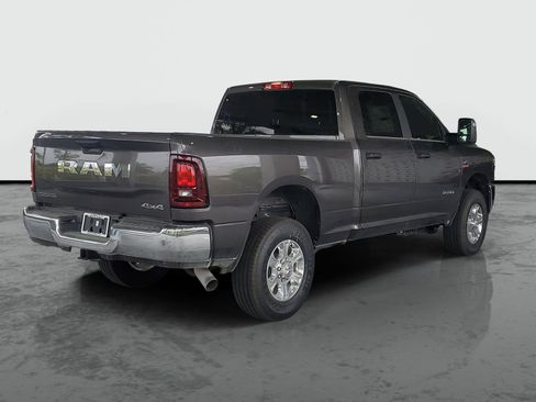 Used 2026 RAM 2500 Big Horn AWD/4WD image 2