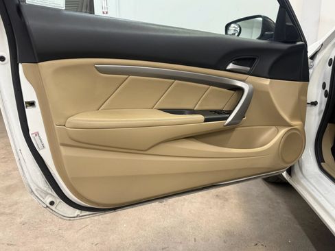 Used 2012 Honda Accord EX-L image 10