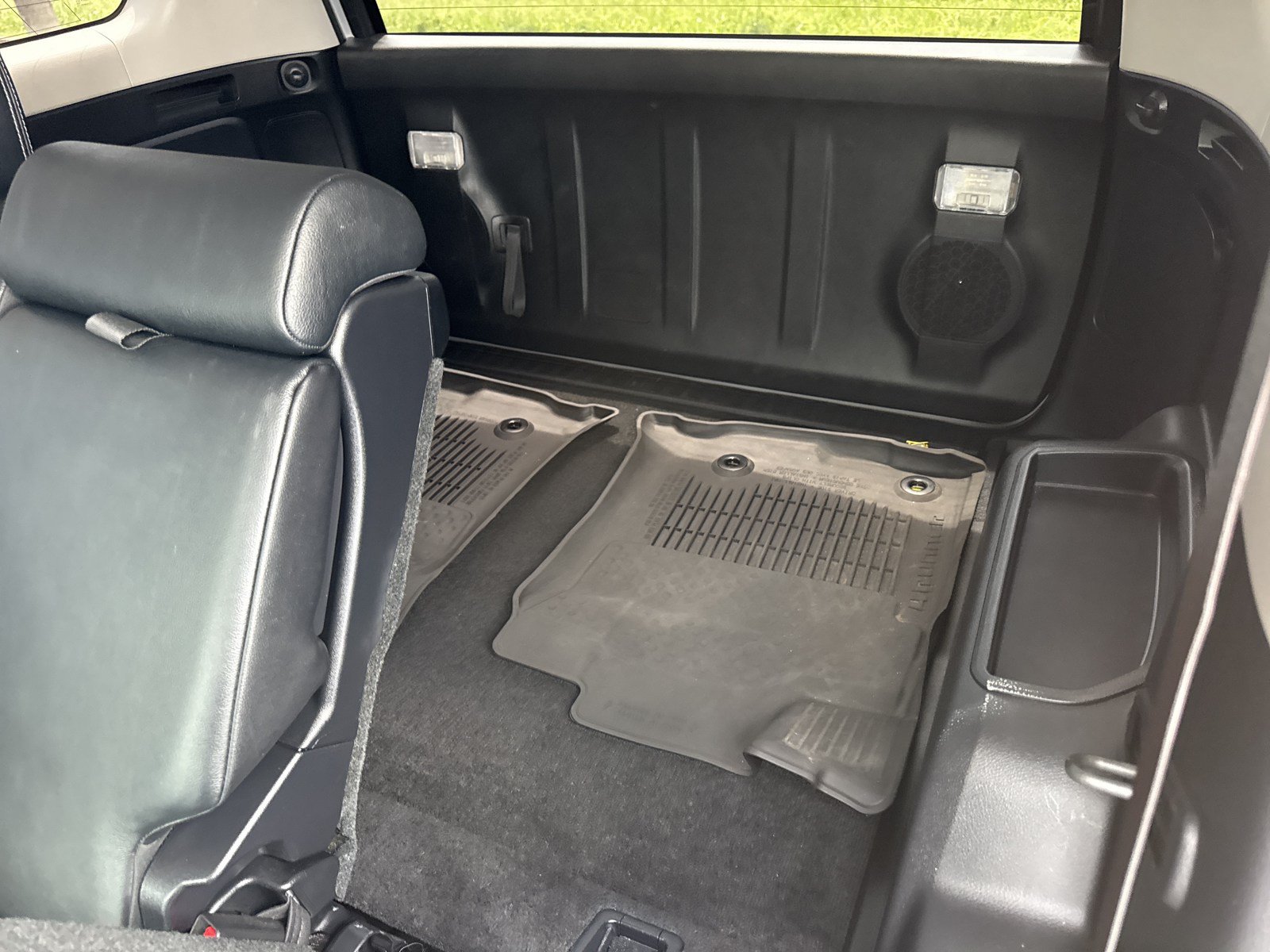 Used 2024 Toyota 4Runner Limited RWD image 15