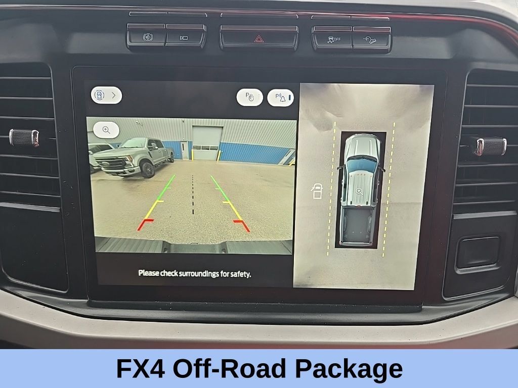 Used 2023 Ford F250 XLT w/ XLT Premium Package AWD/4WD image 28