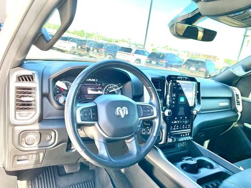 Used 2022 RAM 1500 Big Horn AWD/4WD image 13