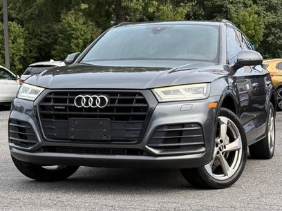 Used 2020 Audi Q5 2.0T Titanium Premium Plus w/ Premium Plus Package