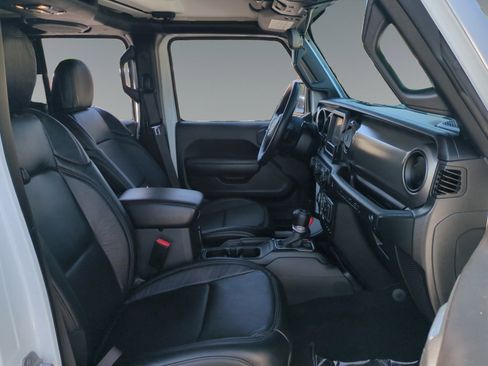 Used 2022 Jeep Wrangler Unlimited Sport AWD/4WD image 15