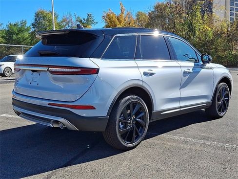 New 2026 Lincoln Corsair Reserve AWD/4WD image 4